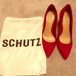 Schutz red closed shoes NWT